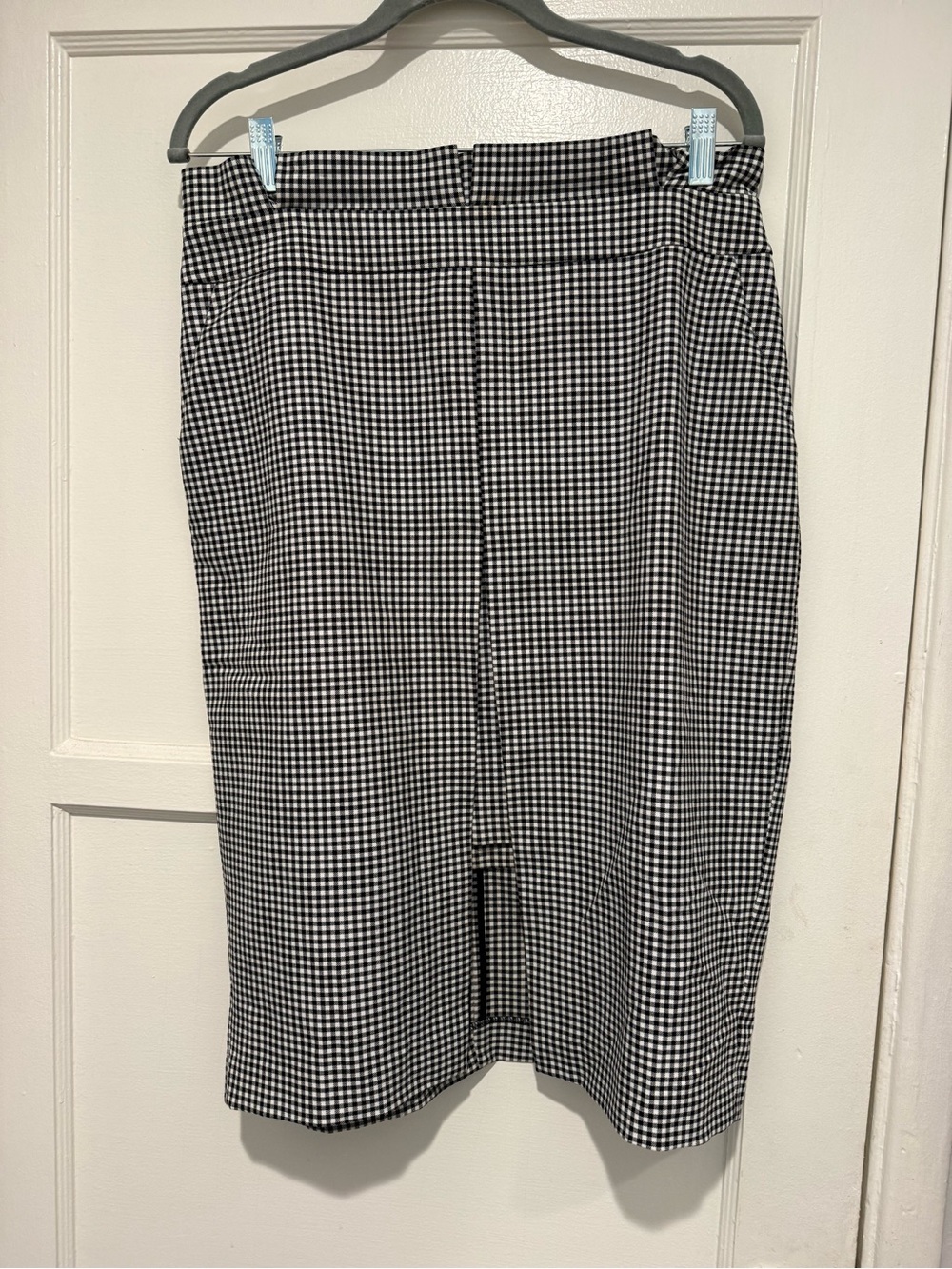 White House Black Market Black & White Gingham Pencil Skirt